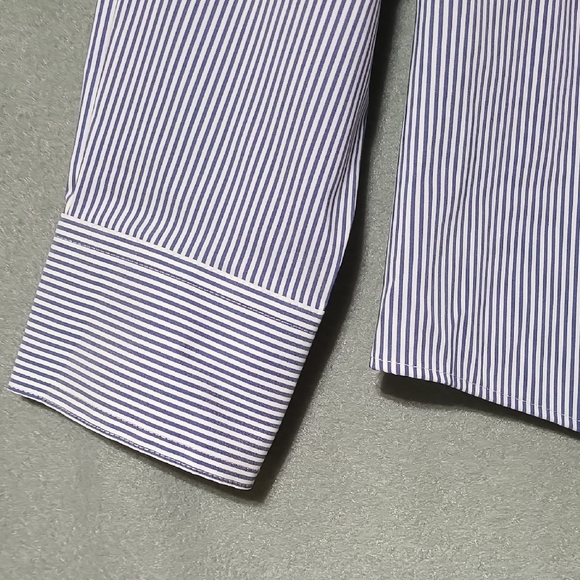 LIZ CLAIBORNE Career Wrinkle Free Blue & White Striped Long Sleeve Blouse Size L - Picture 4 of 13